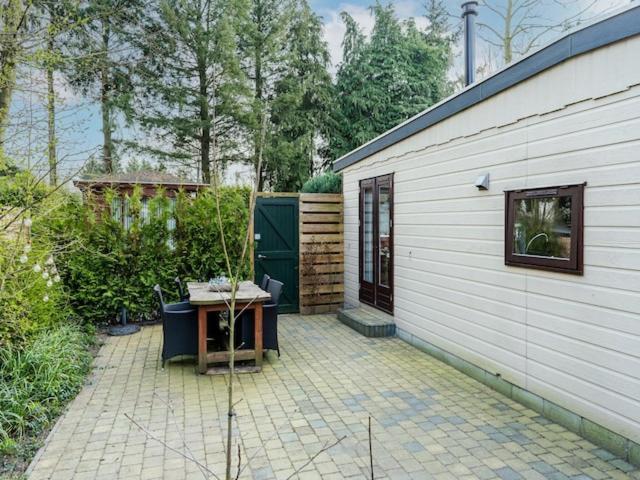 De Eekhoorn Villa Putten Exteriör bild